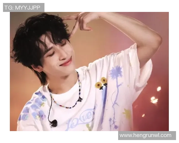 严浩翔足球球星身份揭秘 你不知道的他的场上风采与成就