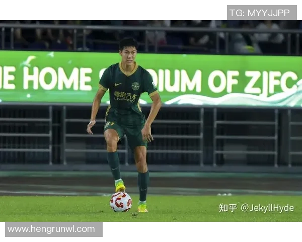 罗姓足球球星盘点：从世界足坛到中国足球的杰出代表